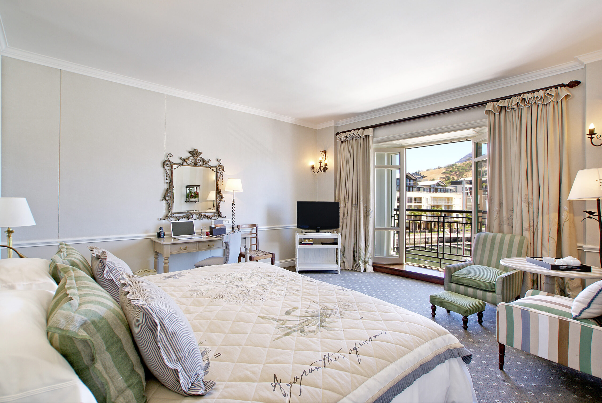 Cape Grace Luxury Room